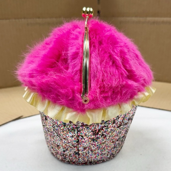 ******SOLD***** - Picture 2 of 11